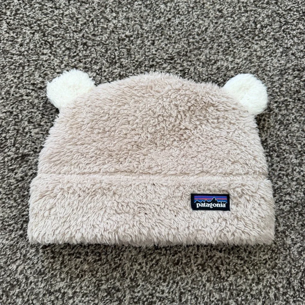 Patagonia Baby Furry Friends Hat Beige Fleece Bear Ears Beanie 2T-5T Soft